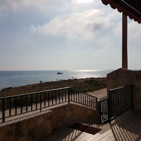 فيلا Casa Fronte Mare Puro Relax Cava dʼAliga المظهر الخارجي الصورة